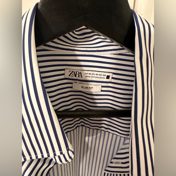Zara Men’s medium blue striped button down shirt - Picture 3 of 3